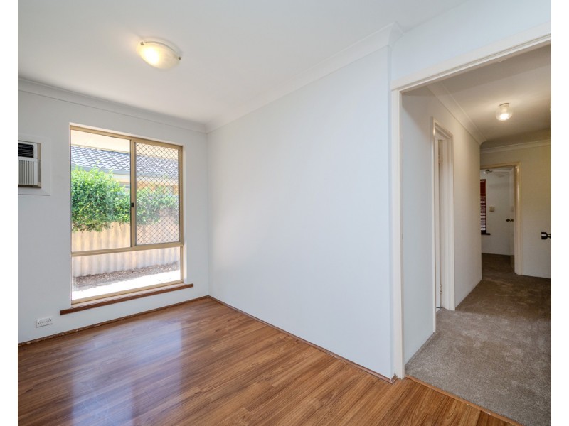 41 Knightsbridge Way, Thornlie WA 6108