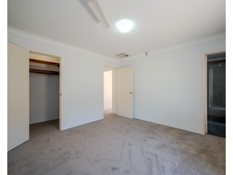 41 Knightsbridge Way, Thornlie WA 6108