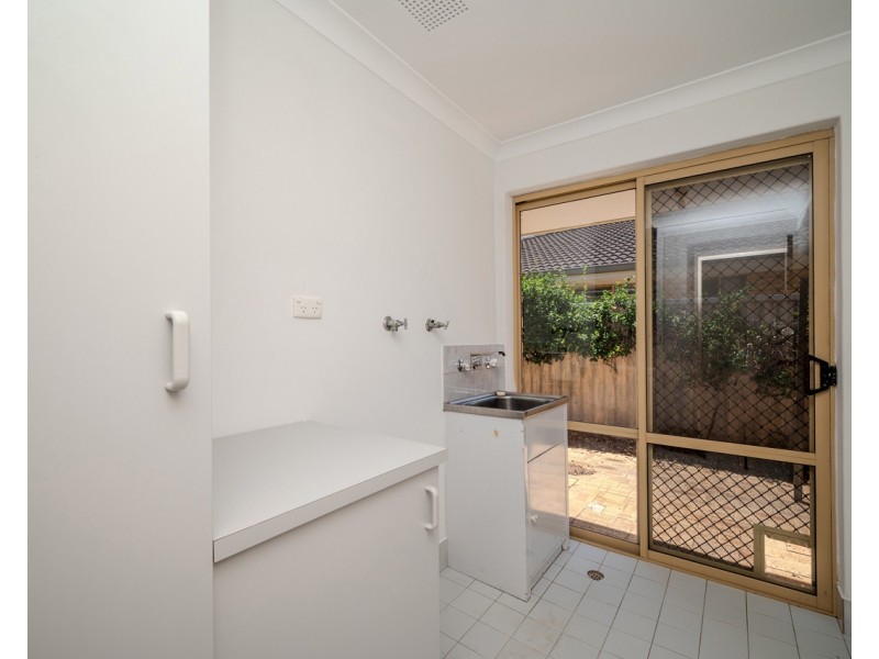 41 Knightsbridge Way, Thornlie WA 6108