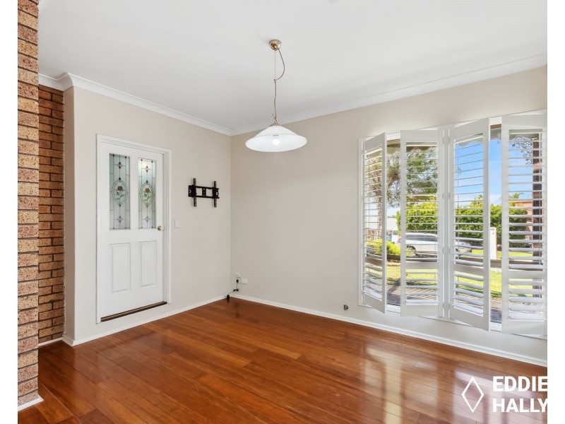 7 Tuart Place, Yangebup WA 6164