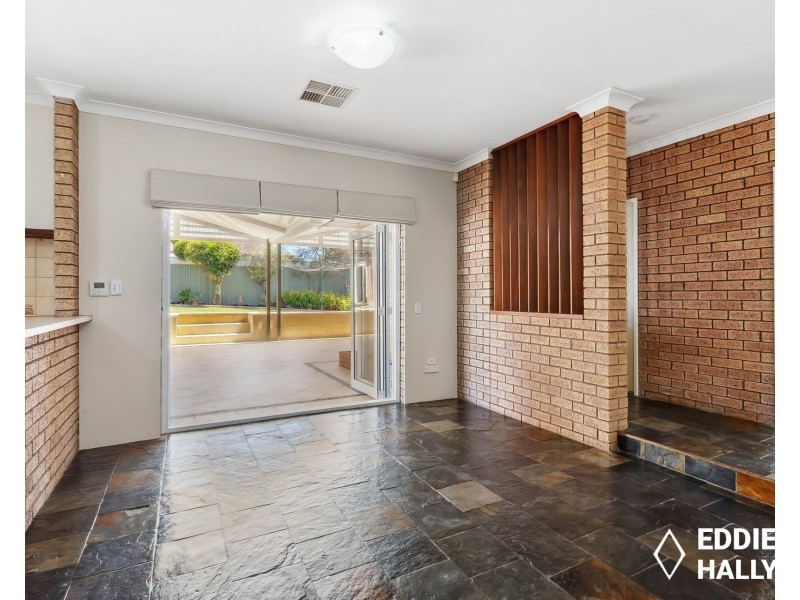 7 Tuart Place, Yangebup WA 6164