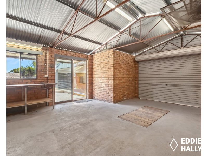7 Tuart Place, Yangebup WA 6164