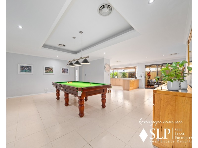 33 Bramley Loop, Madeley WA 6065