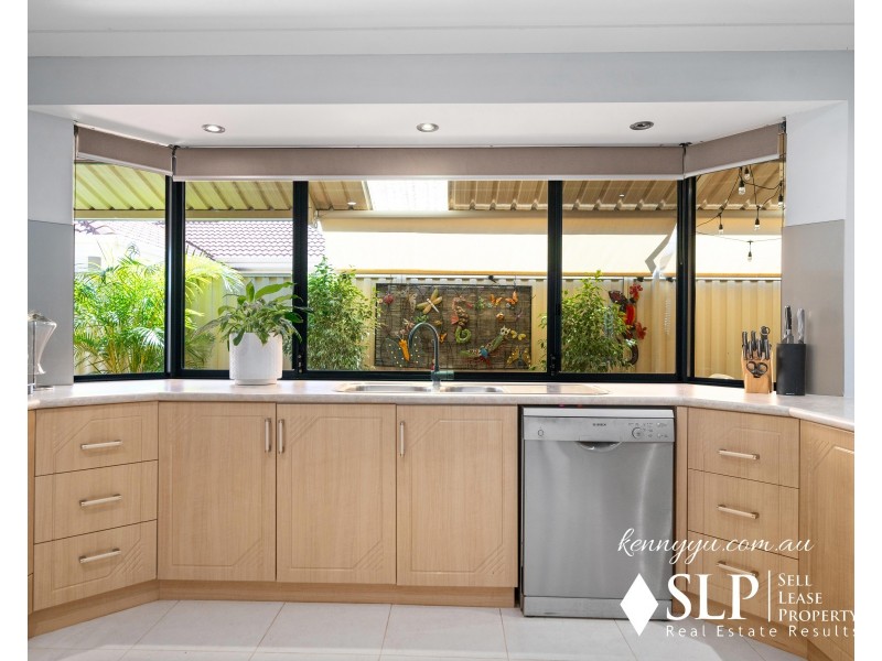 33 Bramley Loop, Madeley WA 6065