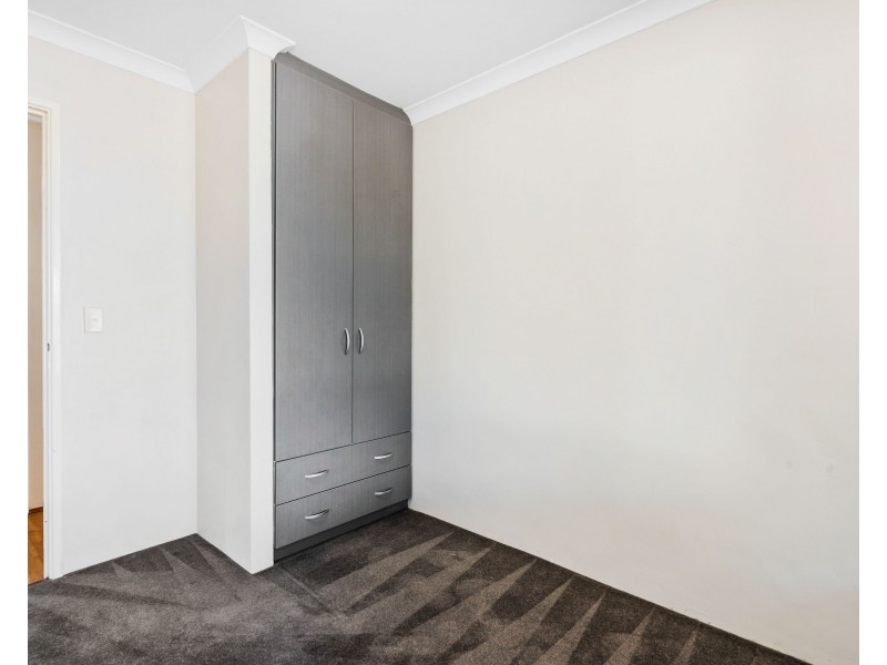 20 Sandalwood Close, Beechboro WA 6063