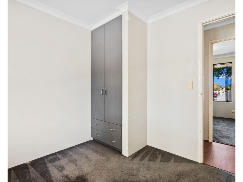20 Sandalwood Close, Beechboro WA 6063