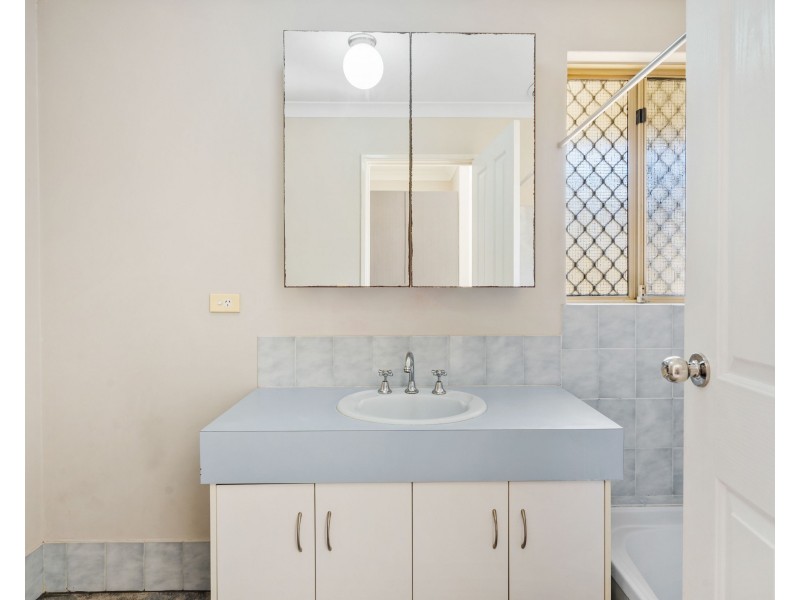 20 Sandalwood Close, Beechboro WA 6063