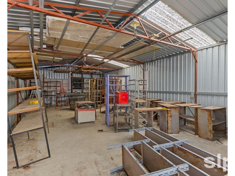 11 Kurrajong Road, Safety Bay WA 6169