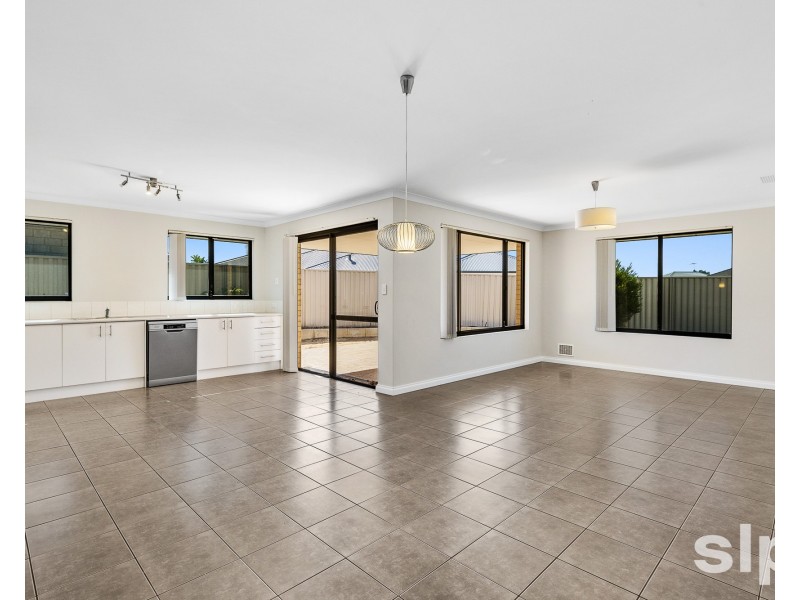 16 Kirra Road, Secret Harbour WA 6173