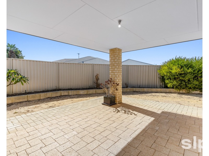 16 Kirra Road, Secret Harbour WA 6173