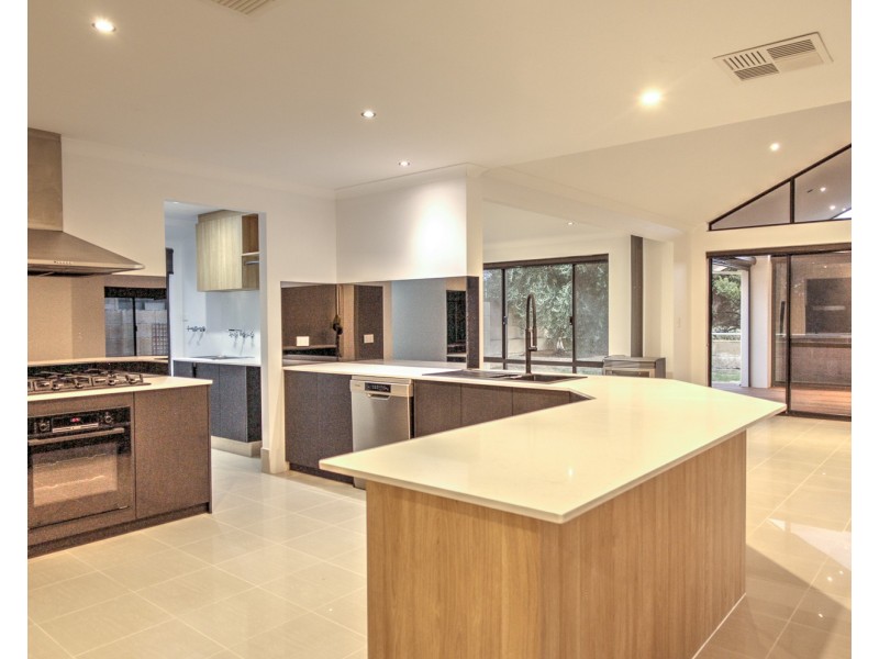 75 Southport Boulevard, Dawesville WA 6211