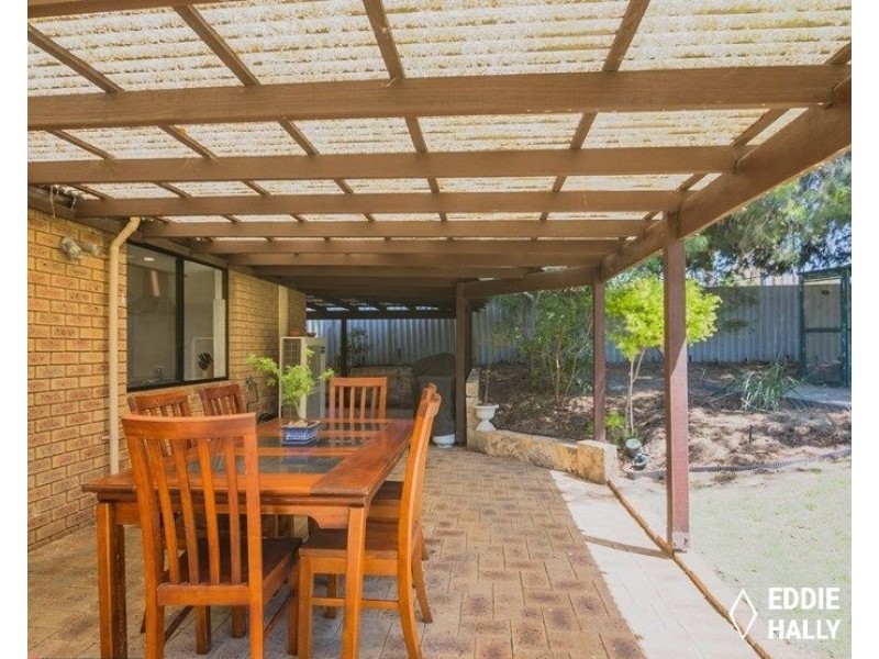 6 Tarndale Way, South Lake WA 6164
