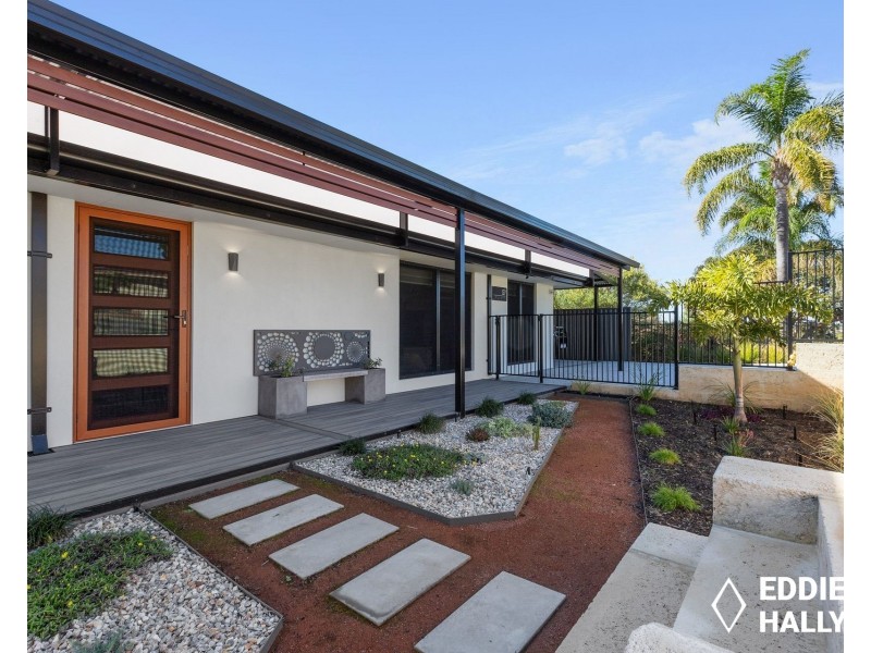 57 Conigrave Road, Yangebup WA 6164