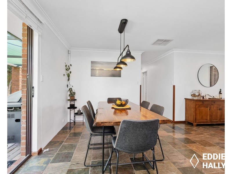 21 Tarndale Way, South Lake WA 6164