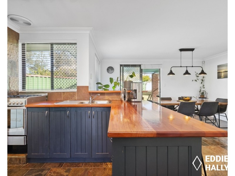 21 Tarndale Way, South Lake WA 6164