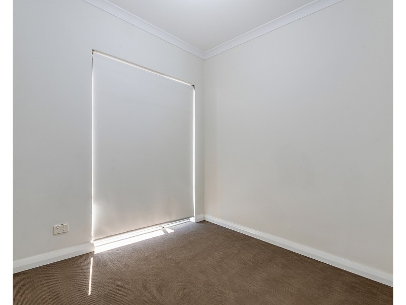 13/2 Royston Link, Butler WA 6036