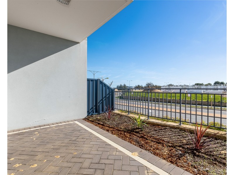 13/2 Royston Link, Butler WA 6036