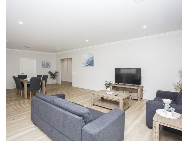 7 Harold Street, Bellevue WA 6056