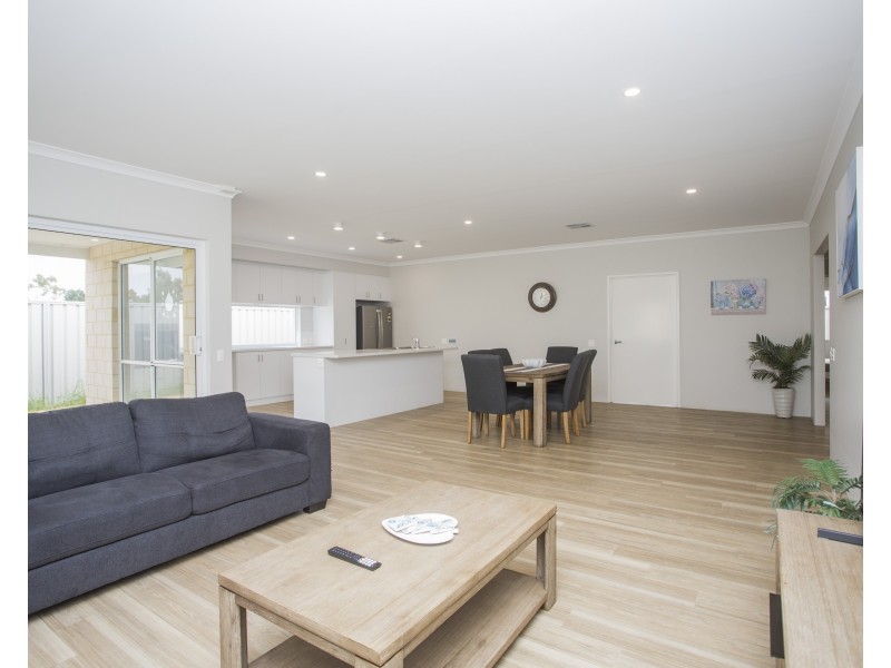 7 Harold Street, Bellevue WA 6056