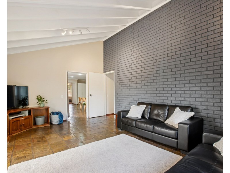 5 Gull Way, Yangebup WA 6164