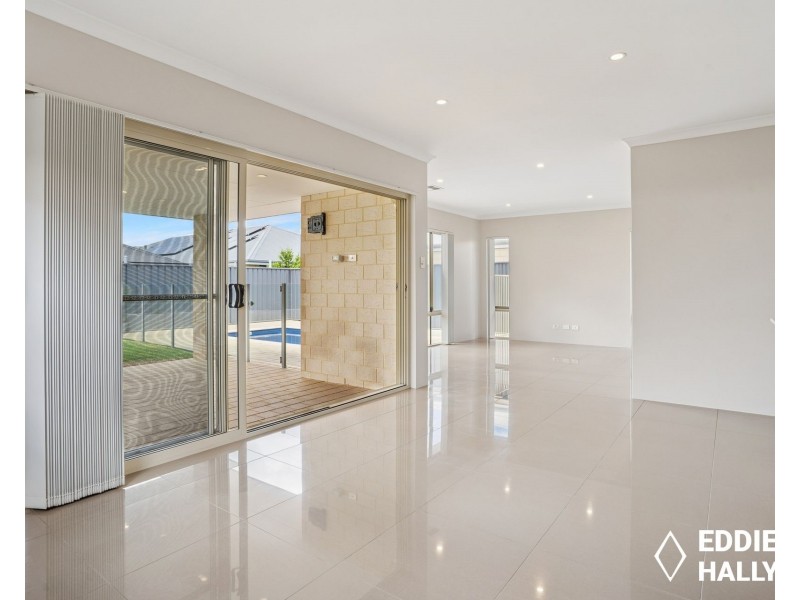 41 Dickerson Loop, Hammond Park WA 6164