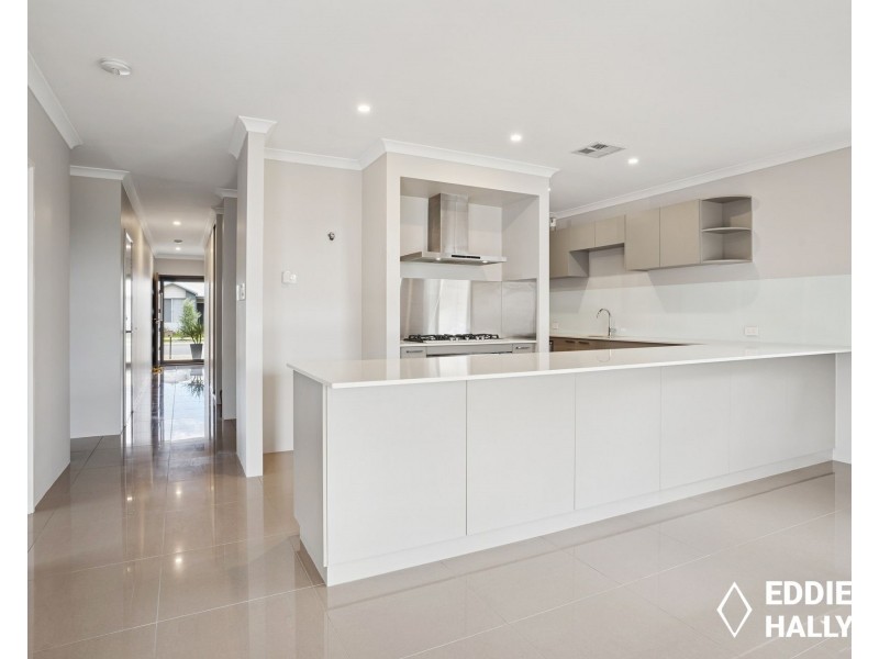 41 Dickerson Loop, Hammond Park WA 6164