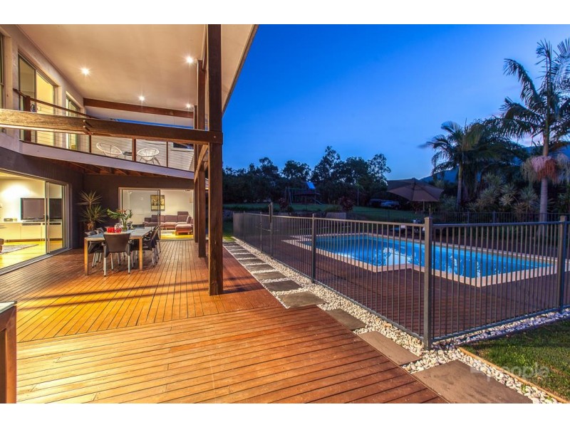 4 Dressage Close, Highvale QLD 4520