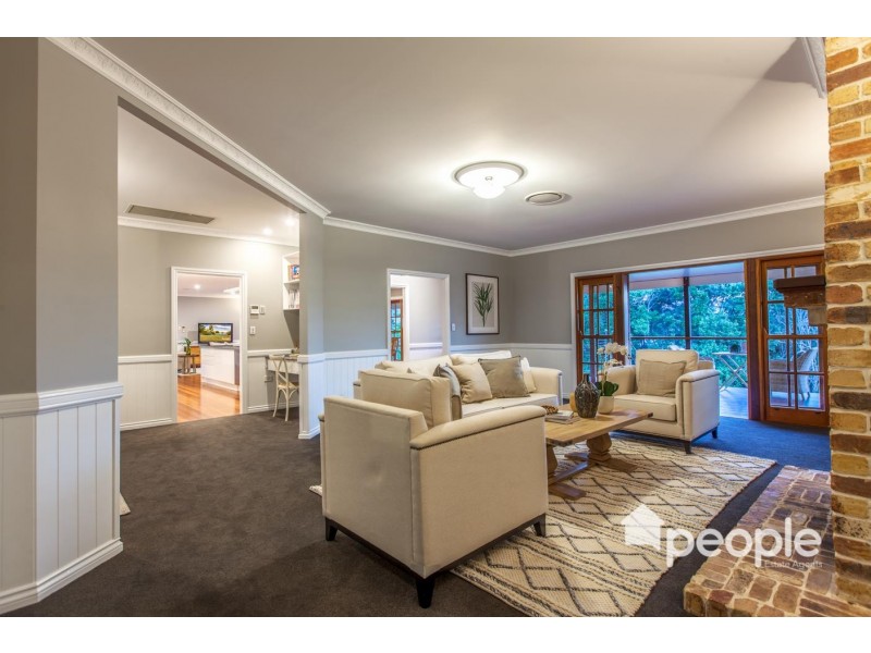 14 Birdwood Drive, Samford Valley QLD 4520