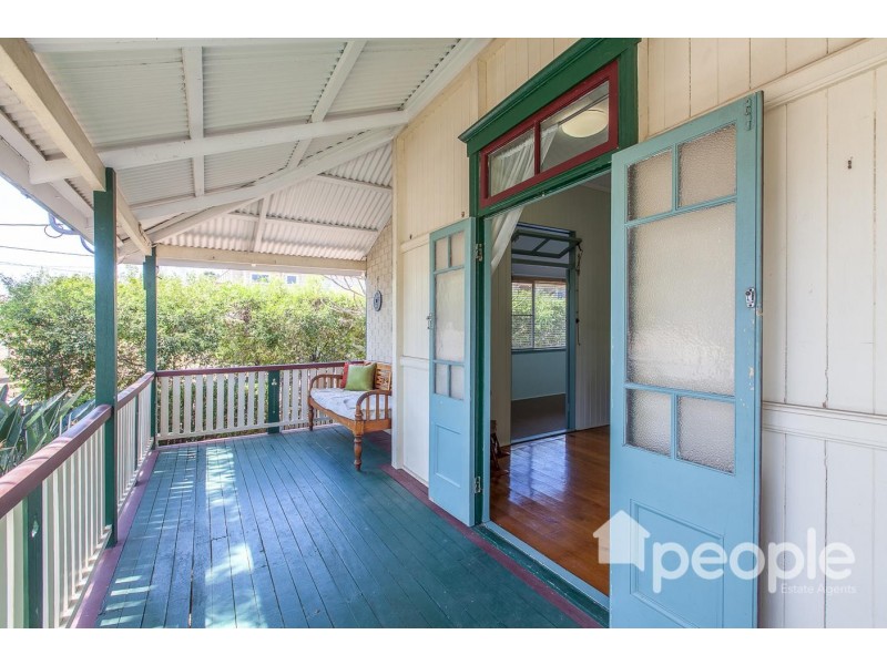 16 Cribb Street, Sadliers Crossing QLD 4305