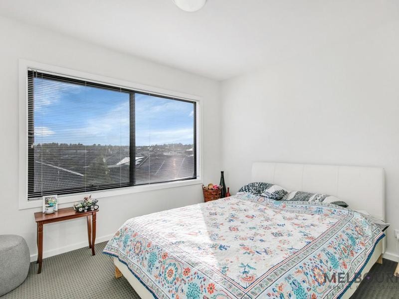 26 Featherpark Way, Craigieburn VIC 3064