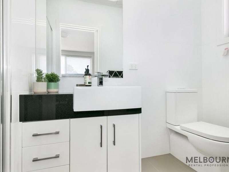 26 Featherpark Way, Craigieburn VIC 3064