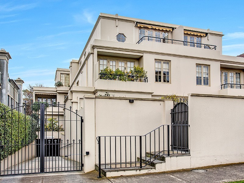 11/105 Mathoura Road, Toorak VIC 3142