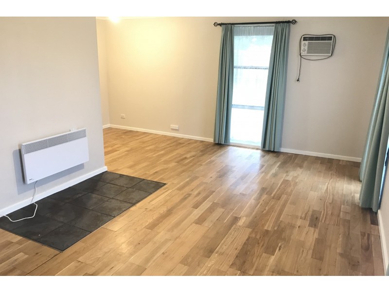 5 Kenley Court, Meadow Heights VIC 3048