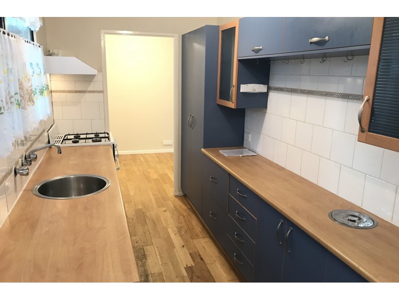 5 Kenley Court, Meadow Heights VIC 3048