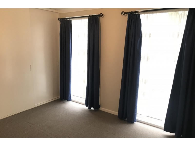 5 Kenley Court, Meadow Heights VIC 3048