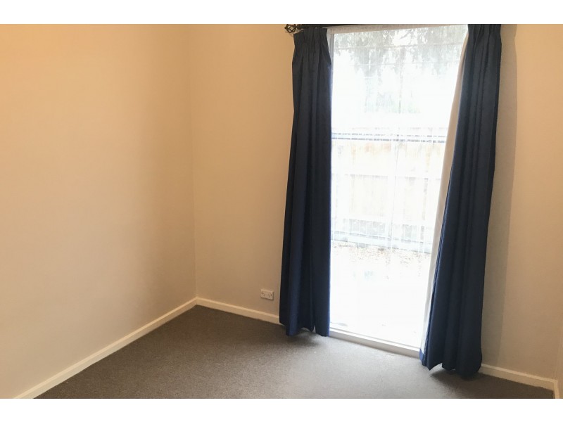 5 Kenley Court, Meadow Heights VIC 3048