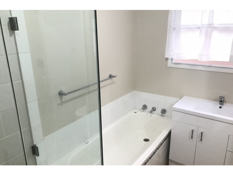 5 Kenley Court, Meadow Heights VIC 3048