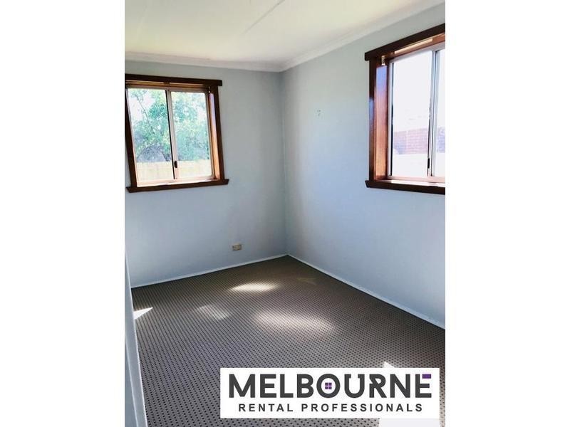 10 Privet Court, Doveton VIC 3177