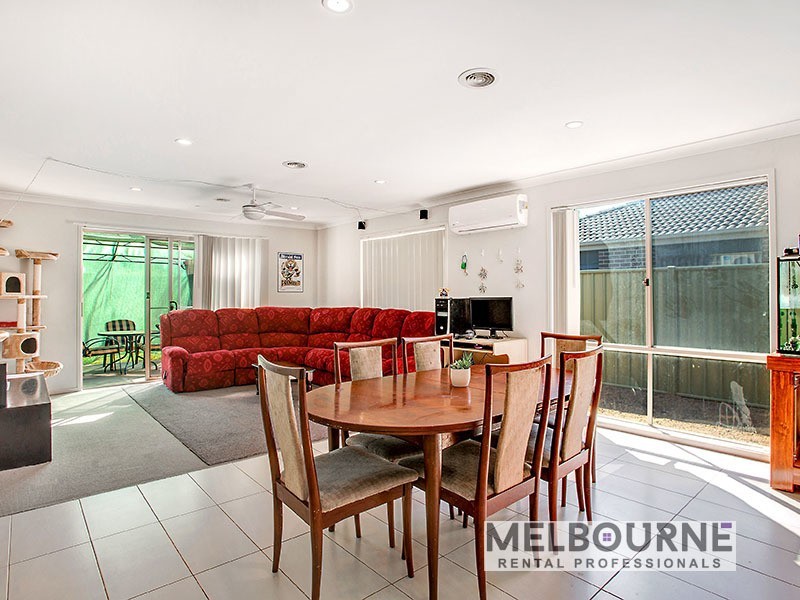 43 Manuka Grove, Wyndham Vale VIC 3024