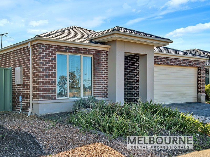 43 Manuka Grove, Wyndham Vale VIC 3024