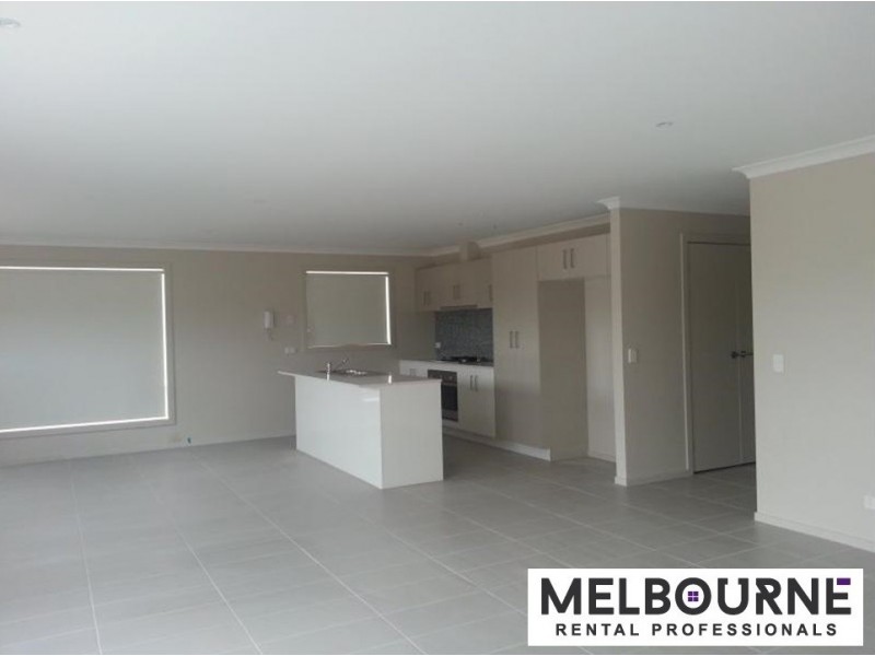 30 Mazel Drive, Tarneit VIC 3029