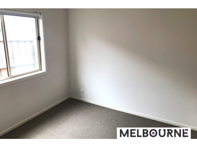 18 Landscape Drive, Truganina VIC 3029