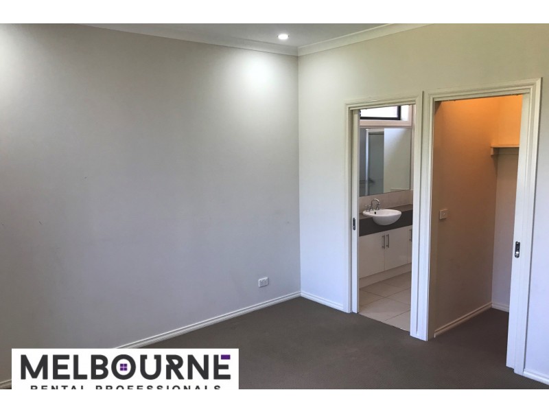1/6 Adelaide Street, Dandenong VIC 3175