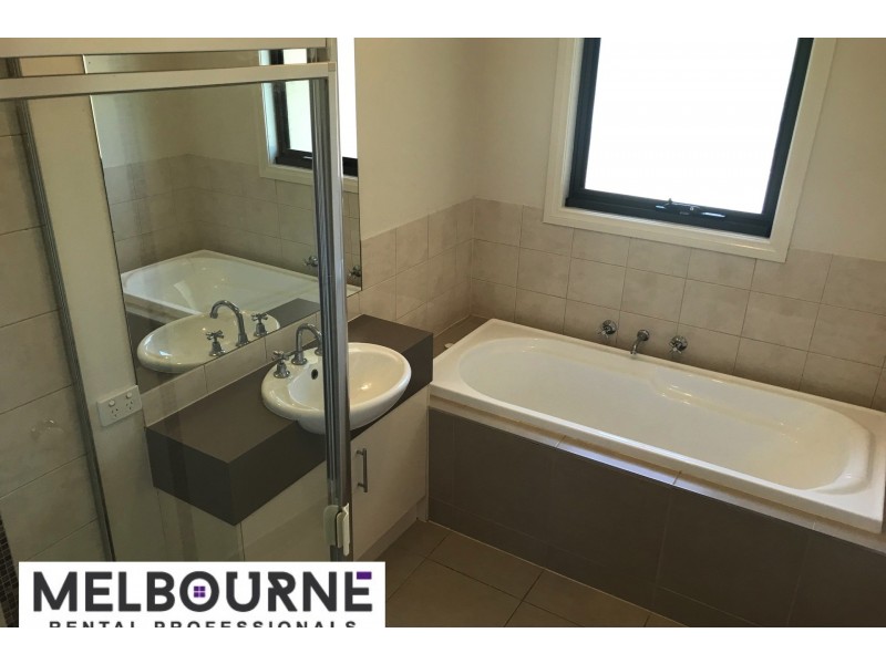 1/6 Adelaide Street, Dandenong VIC 3175