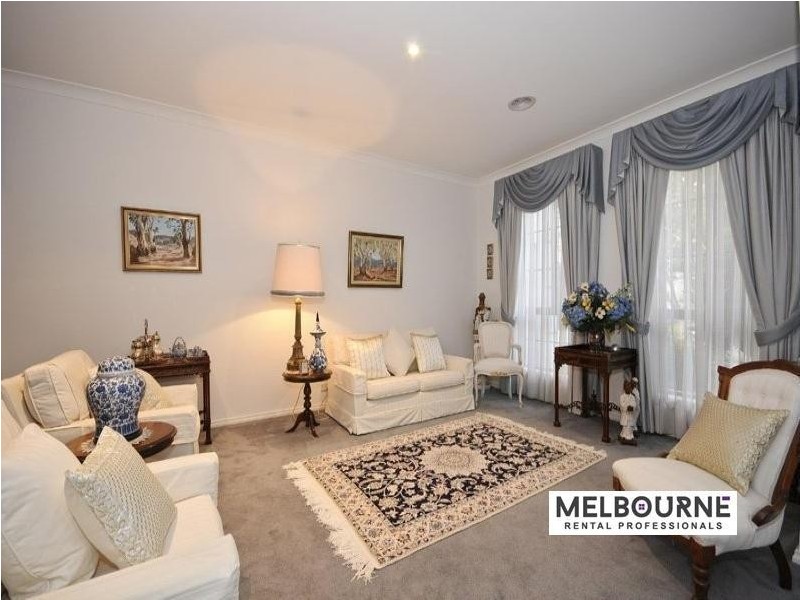 104 Jenola Parade, Wantirna South VIC 3152