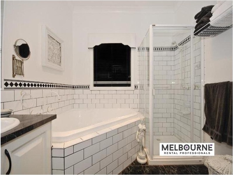 104 Jenola Parade, Wantirna South VIC 3152