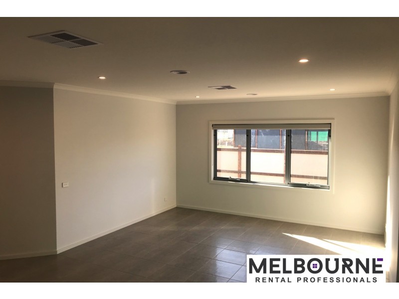 41 Hartleigh Street, Clyde VIC 3978