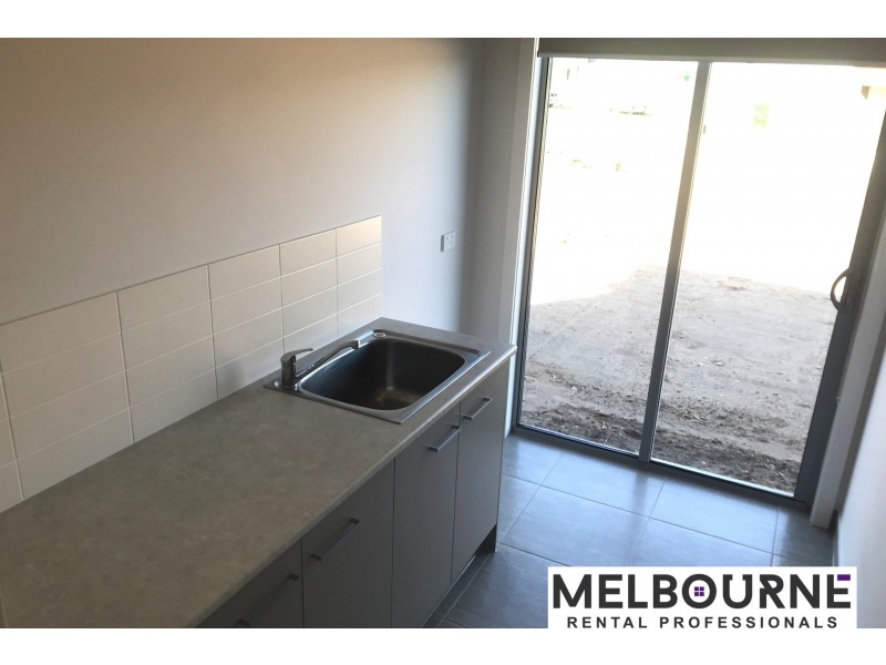 41 Hartleigh Street, Clyde VIC 3978