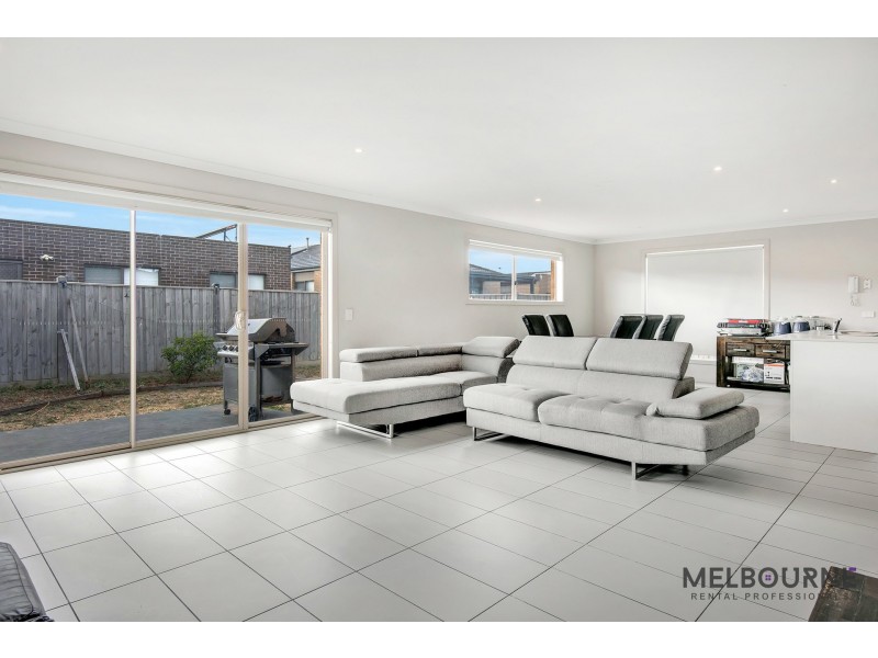 22 Mazel Drive, Tarneit VIC 3029
