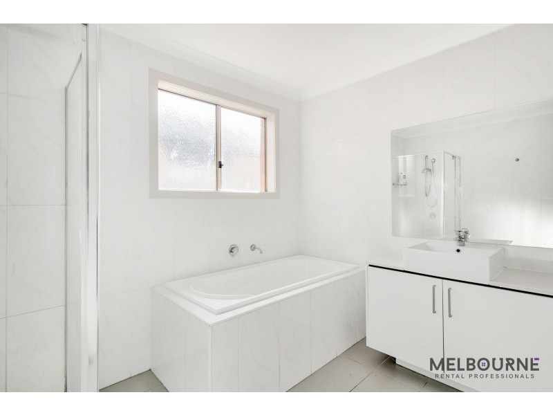 22 Mazel Drive, Tarneit VIC 3029